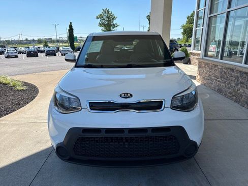 Used 2015 Kia Soul + FWD image 3