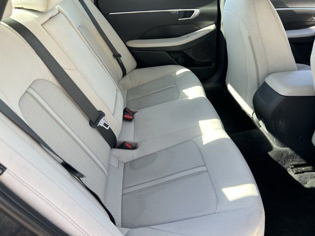 Used 2025 Hyundai Sonata SEL FWD image 14