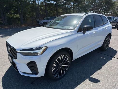 New 2026 Volvo XC60 B5 Ultra w/ Protection Package Premier AWD/4WD image 6