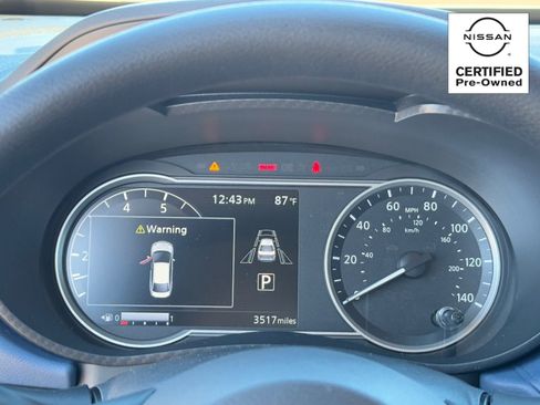 Certified 2025 Nissan Versa SV w/ Trunk Package image 21