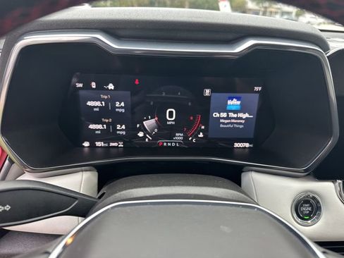 Used 2023 GMC Canyon AT4X image 12