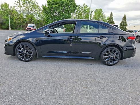 Used 2025 Toyota Corolla SE FWD image 6
