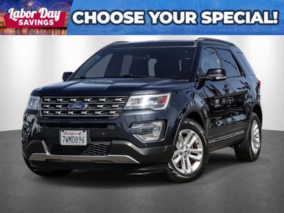 Used 2017 Ford Explorer XLT w/ Equipment Group 202A