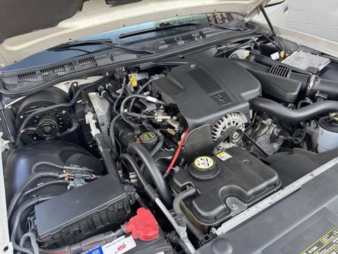 Used 2008 Mercury Grand Marquis GS RWD image 11