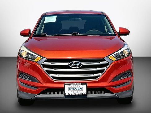 Used 2017 Hyundai Tucson SE FWD image 2