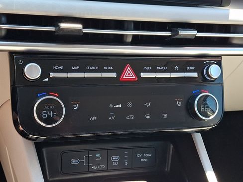 Used 2025 Hyundai Tucson SEL FWD image 15