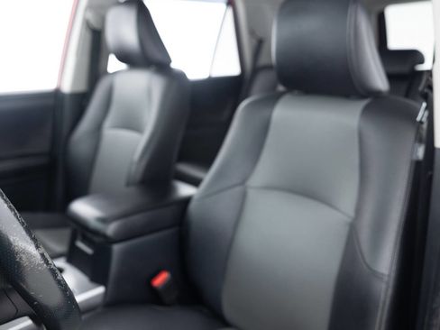 Used 2016 Toyota 4Runner SR5 Premium image 27