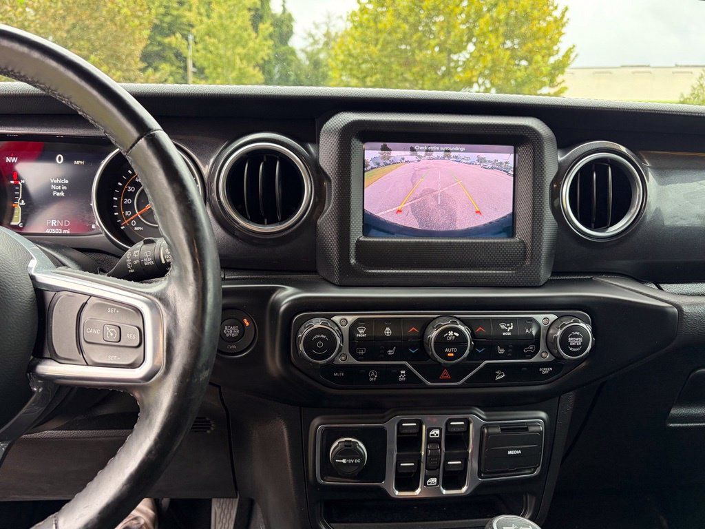Used 2020 Jeep Wrangler Unlimited Sahara AWD/4WD image 21