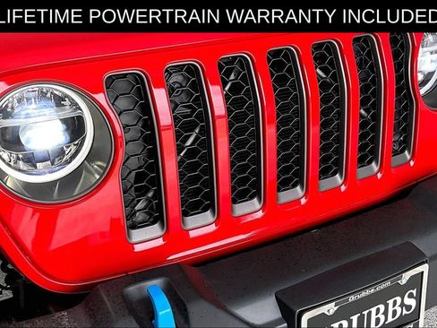 Used 2022 Jeep Wrangler Unlimited Rubicon 4xe w/ Cold Weather Group AWD/4WD image 36