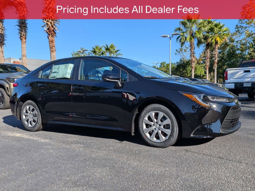 New 2027 Toyota Corolla LE FWD image 2