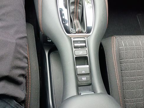 Used 2024 Honda HR-V Sport image 22