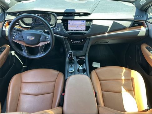 Used 2023 Cadillac XT5 Premium Luxury w/ Technology Package FWD image 14