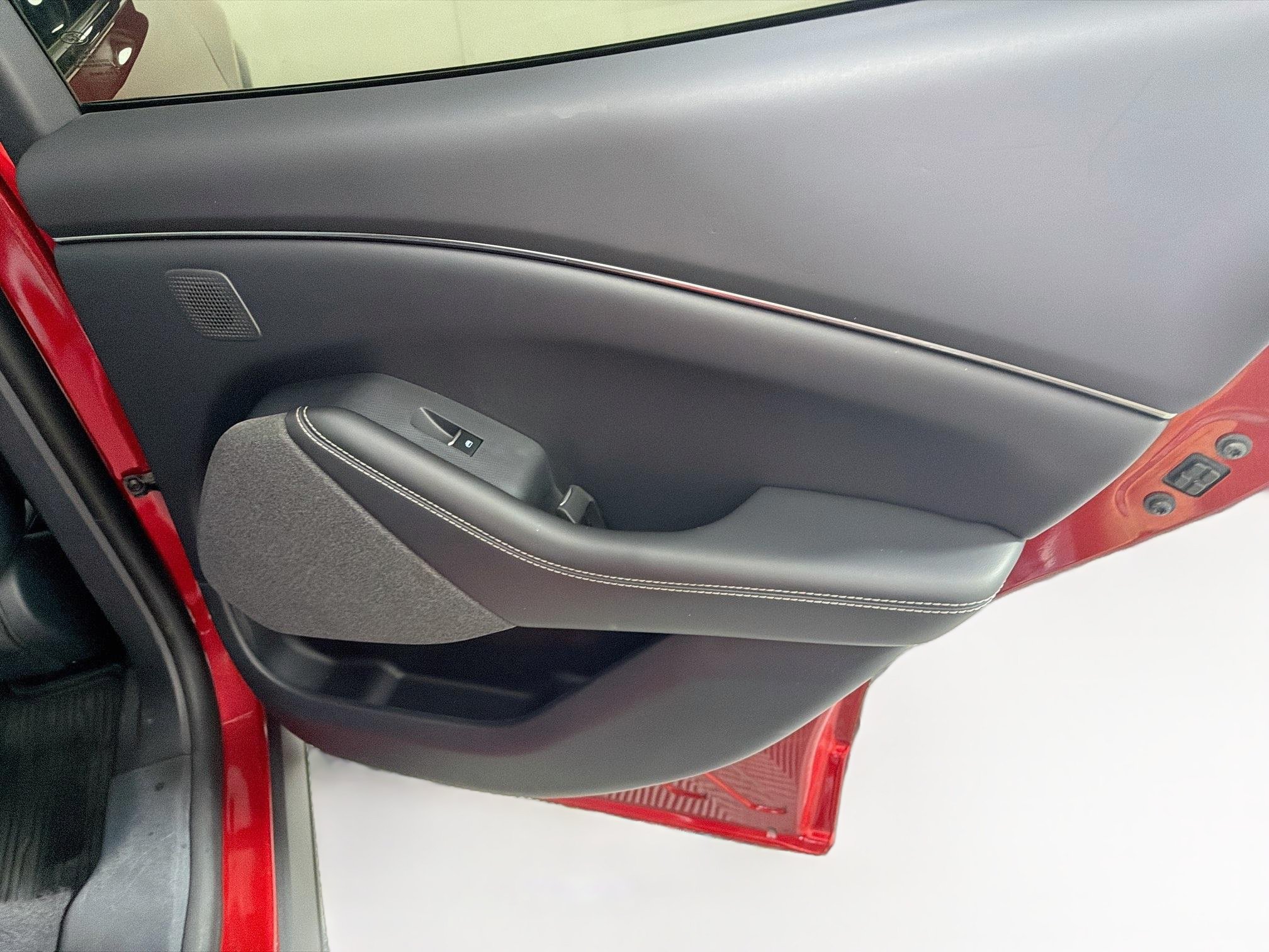 Used 2023 Ford Mustang Mach-E Premium RWD image 30