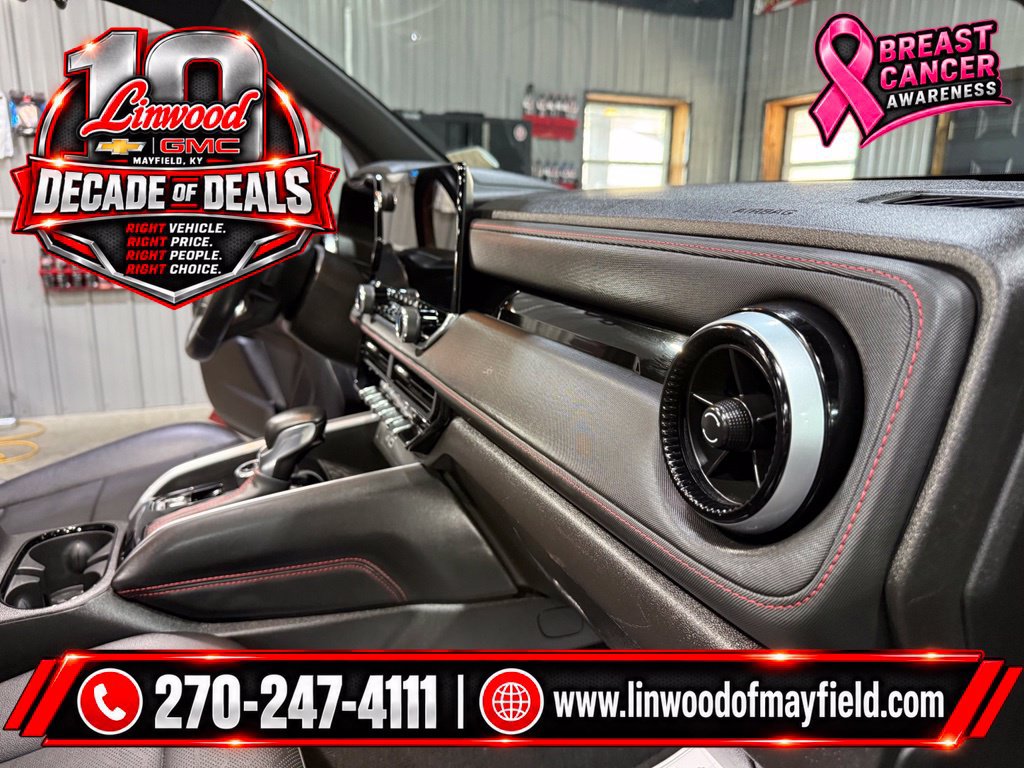 Used 2024 Chevrolet Colorado Z71 w/ Z71 Convenience Package 2 AWD/4WD image 33
