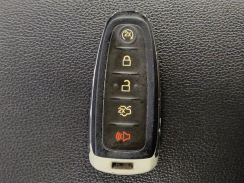 Used 2019 Ford Escape SEL FWD image 32