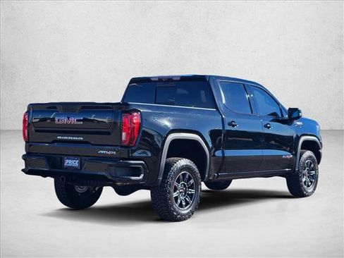 Used 2024 GMC Sierra 1500 AT4X image 5