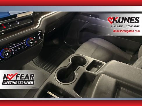 Used 2025 Chevrolet Silverado 1500 LT image 37