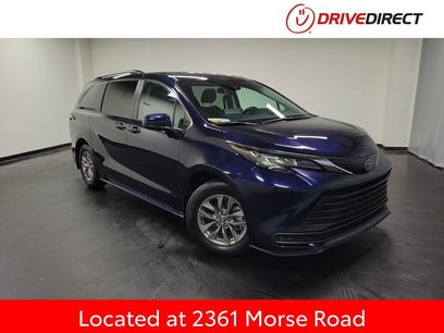 Used 2022 Toyota Sienna LE