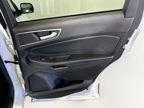 Used 2024 Ford Edge SEL image 30