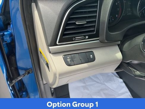 Used 2017 Hyundai Elantra SE FWD image 11