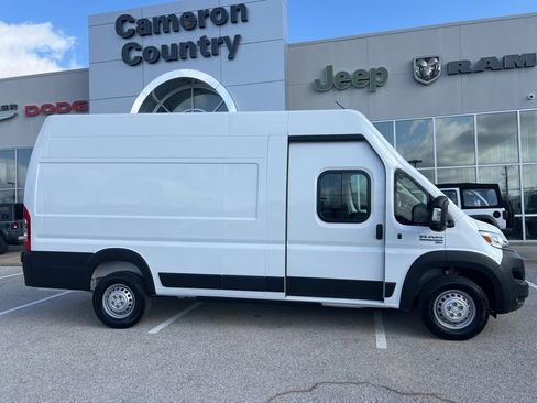 New 2025 RAM ProMaster 3500 image 2