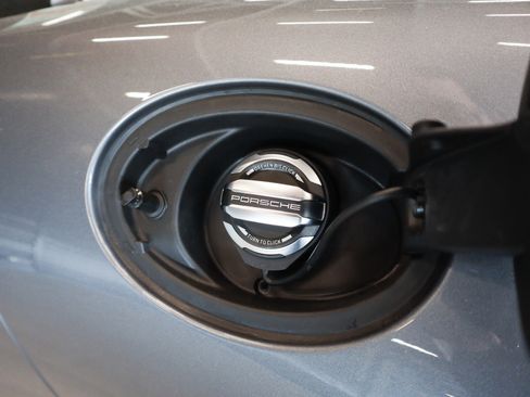 Used 2026 Porsche 911 Carrera 4 GTS image 31