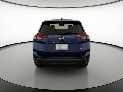 Used 2025 Nissan Rogue SV image 7