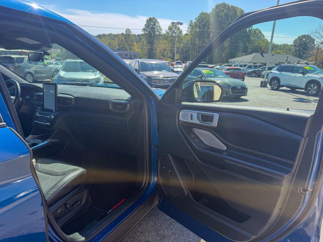 Used 2020 Ford Explorer ST w/ ST Street Pack AWD/4WD image 24