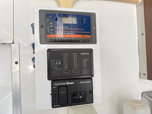 Used 2008 Chevrolet Express 3500 w/ Chrome Appearance Package image 26