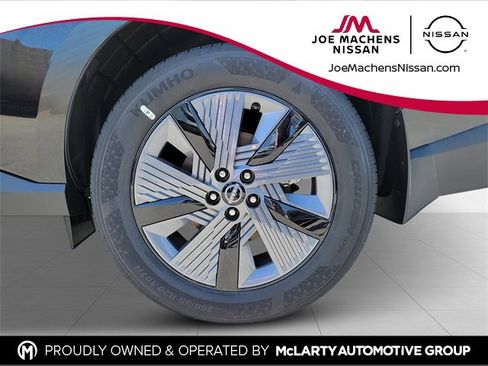 New 2025 Nissan Murano SL image 12