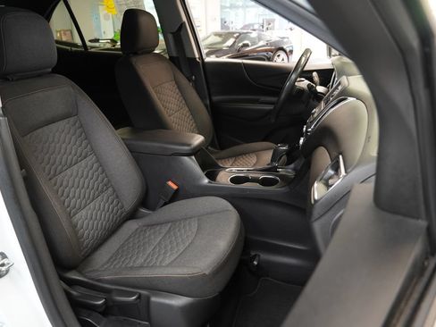 Used 2020 Chevrolet Equinox LT w/ Driver Convenience Package FWD image 35