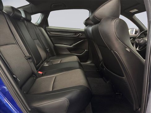 Used 2022 Honda Accord Sport image 24