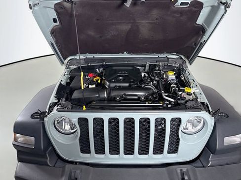Used 2024 Jeep Wrangler Unlimited Sport AWD/4WD image 28