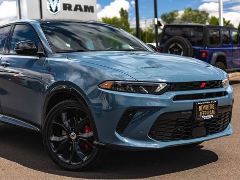 Used 2024 Dodge Hornet R/T Plus AWD/4WD image 3
