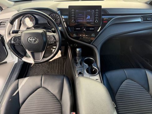 Used 2021 Toyota Camry SE w/ Cold Weather Package image 24