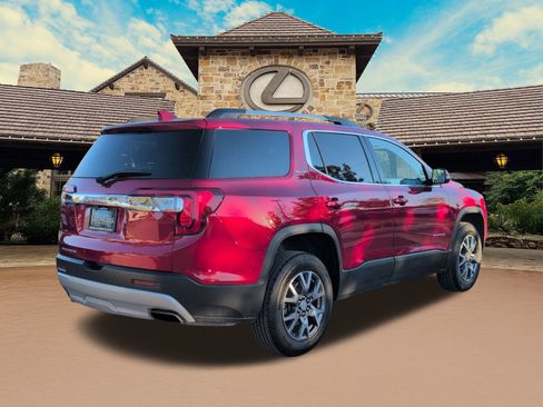 Used 2023 GMC Acadia SLE w/ Driver Convenience Package image 2