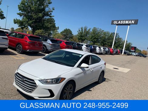 Used 2018 Hyundai Elantra SEL FWD image 1
