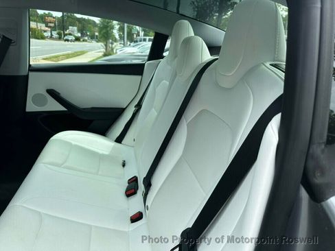 Used 2025 Tesla Model 3 Performance AWD/4WD image 17