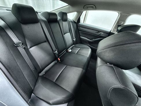 Used 2019 Honda Accord LX image 27