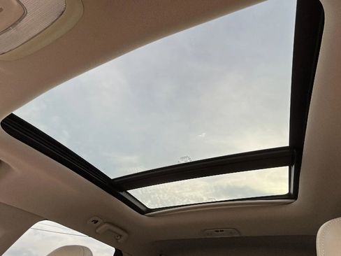 Used 2017 Volvo XC60 T5 Inscription w/ Preferred Option Package image 41