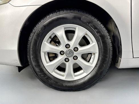 Used 2011 Toyota Camry LE w/ LE Extra-Value Pkg image 28