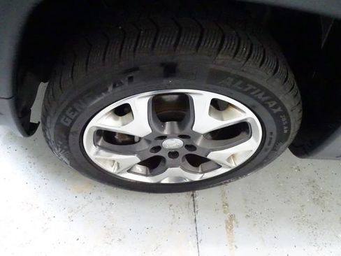 Used 2020 Jeep Compass Limited AWD/4WD image 28