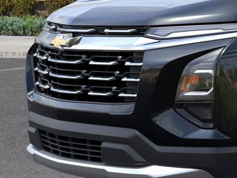New 2027 Chevrolet Equinox LT FWD image 13