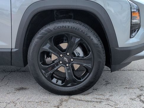 Used 2026 Chevrolet Equinox LT w/ Convenience Package II image 11