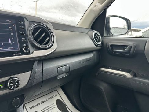 Used 2021 Toyota Tacoma SR5 image 57