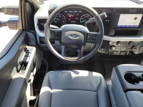 New 2025 Ford F450 XL w/ XL Chrome Package image 30