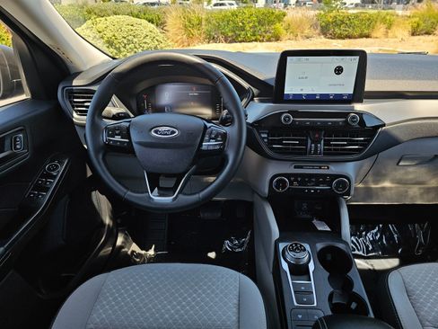 Used 2023 Ford Escape Active AWD/4WD image 22
