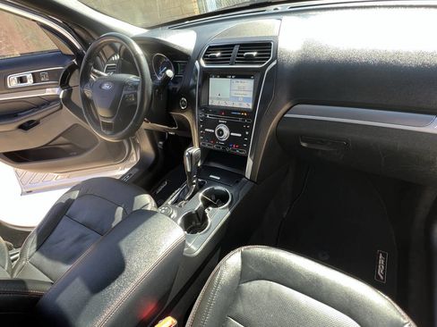 Used 2018 Ford Explorer Sport w/ Equipment Group 401A image 33
