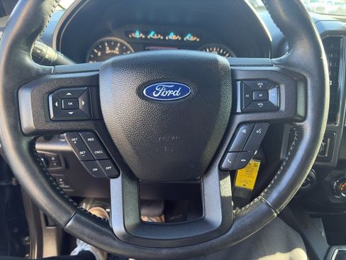 Used 2018 Ford F150 XLT w/ Equipment Group 302A Luxury image 9