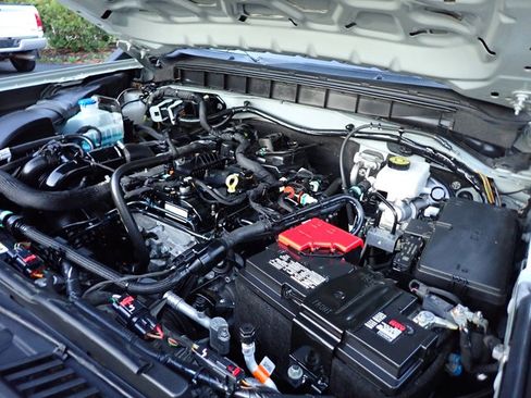 Used 2022 Ford Bronco Everglades image 32